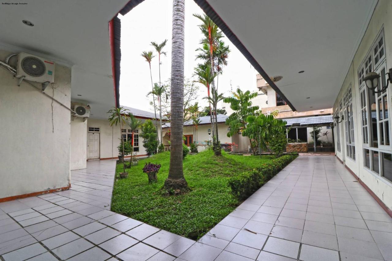 Hotel Melati Medan Zewnętrze zdjęcie