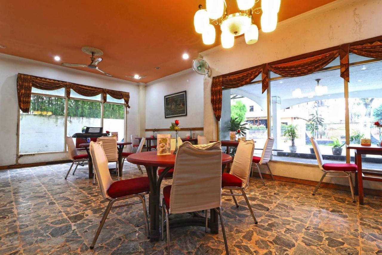 Hotel Melati Medan Zewnętrze zdjęcie
